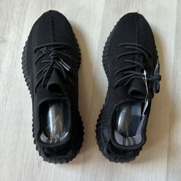 Adidas Men's Yeezy Boost 350 V2 Shoes Black 11.5‎ New With Box - Picture 11 of 14